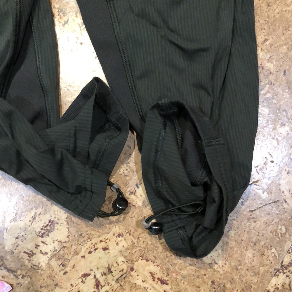 Lululemon cropped Dance studio pants - Picture 3 of 6